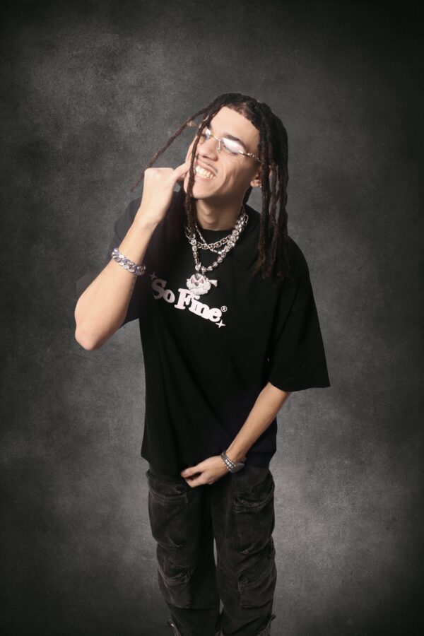 Tee Black - White Puff - Imagem 5